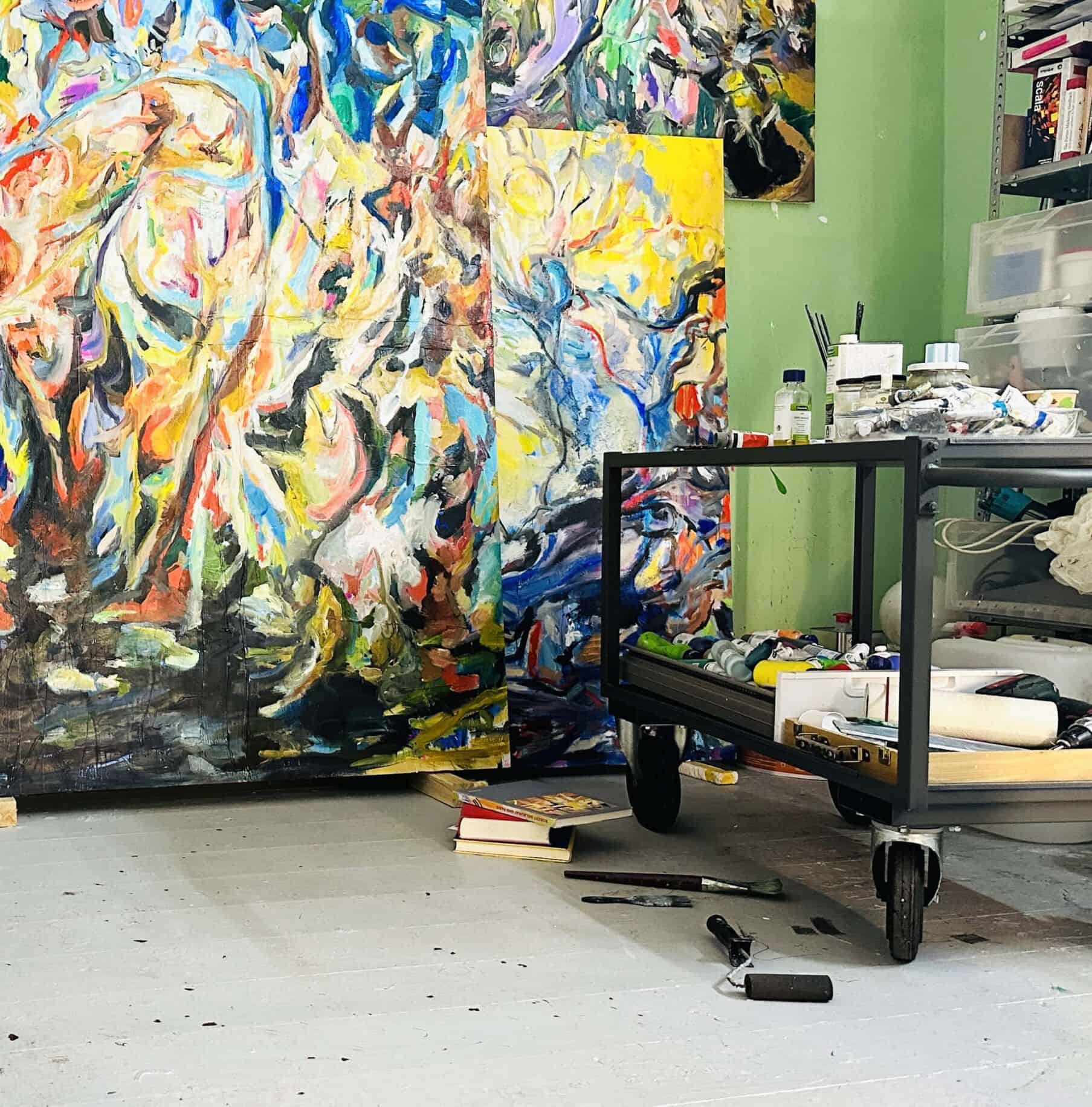 Commissioned Artist Nikolaus Kriese – shipping worldwide studio nikolaus kriese